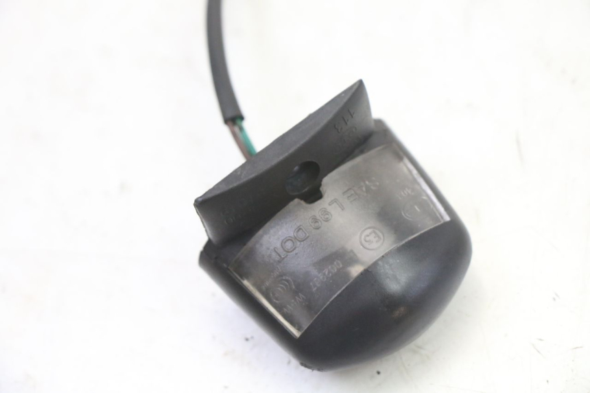 photo de Kentekenverlichting PEUGEOT SATELIS 125 (2013 - 2018) - Detail van het onderdeel