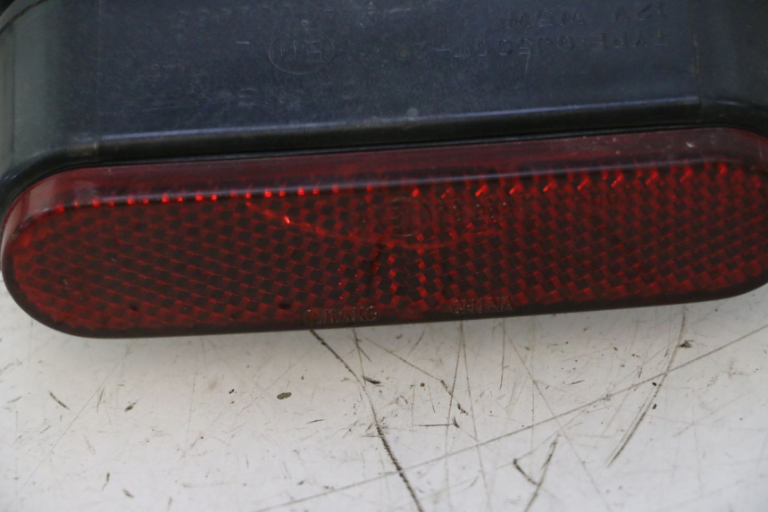 photo de NUMMERPLAATVERLICHTING RIDE SLASH 2T 50 (2012 - 2014) - Bevestigingspunten