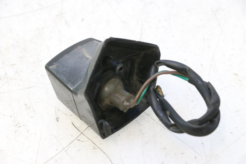 photo de NUMMERPLAATVERLICHTING KYMCO SUPER 8 2T 50 (2007 - 2013) - Zoom op gebruiksstaat