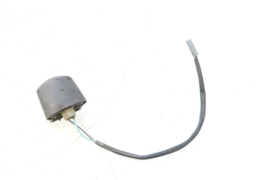 photo de NUMMERPLAATVERLICHTING YAMAHA YP MAJESTY 125 (1998 - 2001) - Zoom op gebruiksstaat