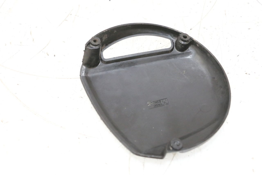 photo de RADIATEURKAP MBK BOOSTER SPIRIT NAKED 50 (2004 - 2017) - Detail van het onderdeel