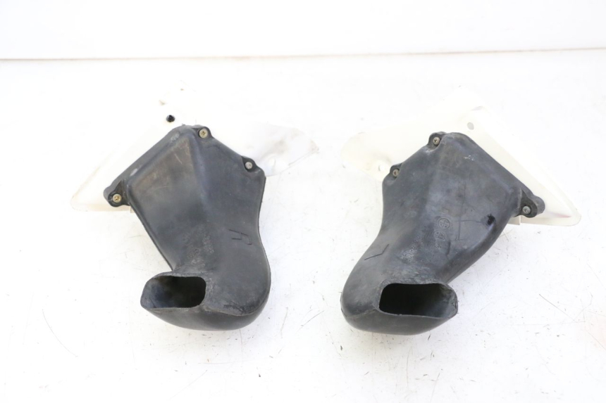 photo de RADIATEURKAP YAMAHA FJ 36Y 1100 (1984 - 1985) - Zoom op gebruiksstaat