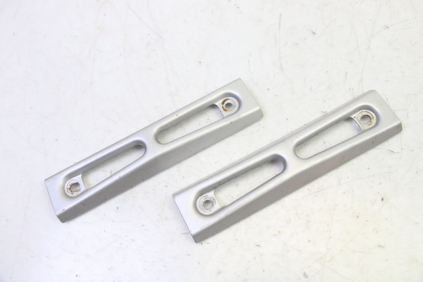 photo de RADIATEURKAP YAMAHA FZ6 N FAZER 600 (2004 - 2006) - Hoofdaanzicht