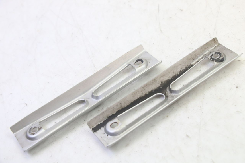 photo de RADIATEURKAP YAMAHA FZ6 N FAZER 600 (2004 - 2006) - Andere kijkhoek