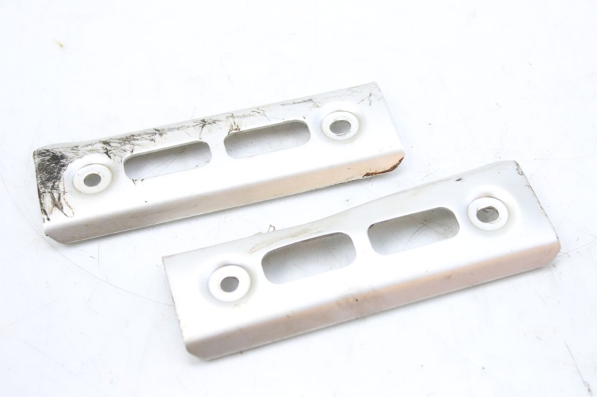 photo de RADIATEURKAP YAMAHA FZS FAZER 600 (1998 - 2001) - Technische close-up