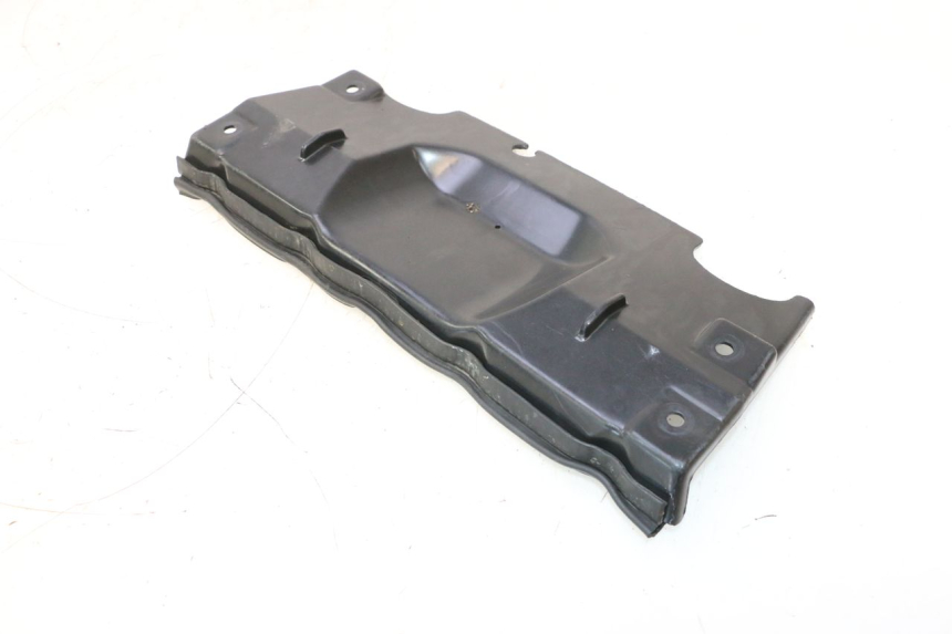 photo de RADIATORAFDEKKING KAWASAKI GPX F ZX750F 750 (1986 - 1990) - Zoom op gebruiksstaat
