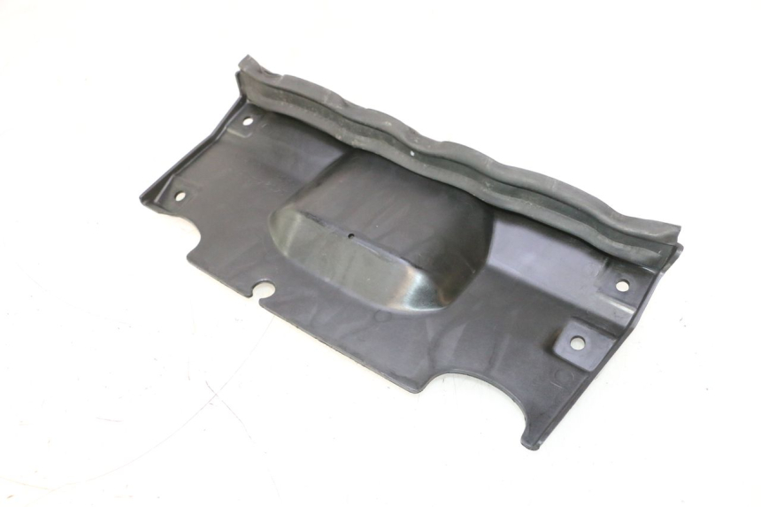 photo de RADIATORAFDEKKING KAWASAKI GPX F ZX750F 750 (1986 - 1990) - Andere kijkhoek