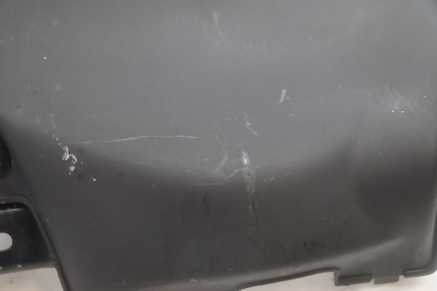 photo de RADIATEURSCHERM PIAGGIO MP3 HPE 530 (2022 - 2026) - Detail van het onderdeel