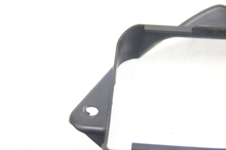 photo de RADIATEURKAP SUZUKI SIXTEEN 125 (2008 - 2010) - Overzicht