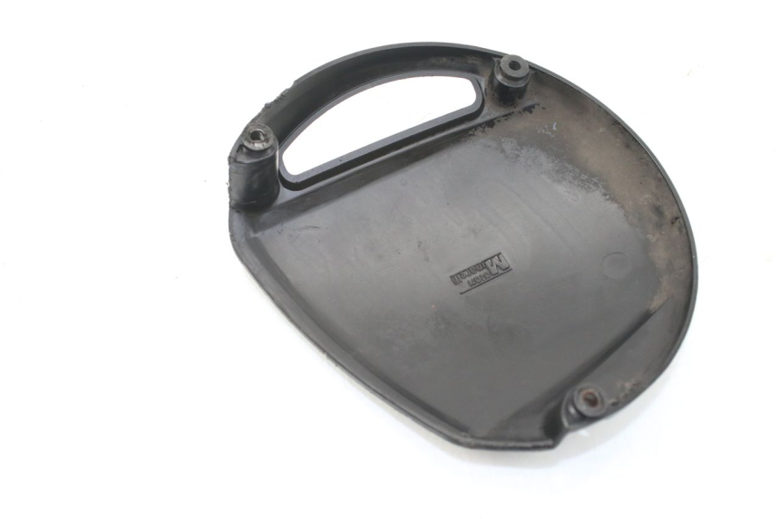 photo de RADIATEURKAP YAMAHA SLIDER NAKED 50 (2004 - 2018) - Detail van het onderdeel