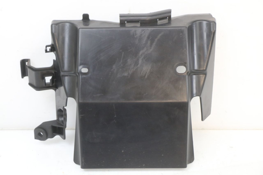 photo de RADIATEURKAP YAMAHA XMAX X-MAX ABS 125 (2017 - 2020) - Hoofdaanzicht