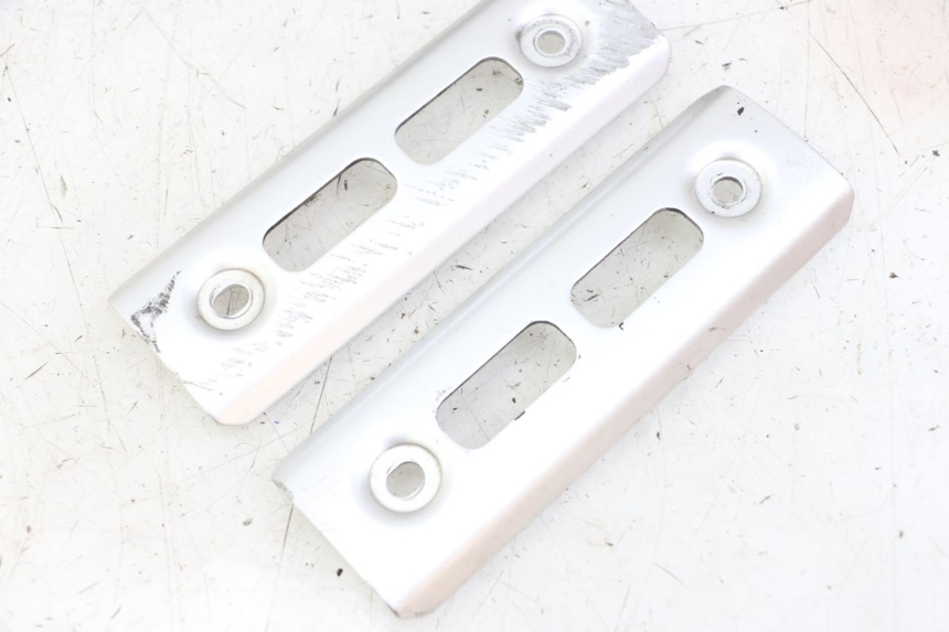 photo de RADIATEURKAP YAMAHA FZS FAZER 600 (2001 - 2003) - Technische close-up