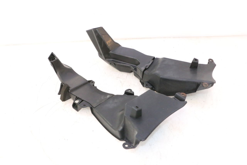 photo de RADIATEURKAP YAMAHA YZF R6 600 (2008 - 2009) - Technische close-up