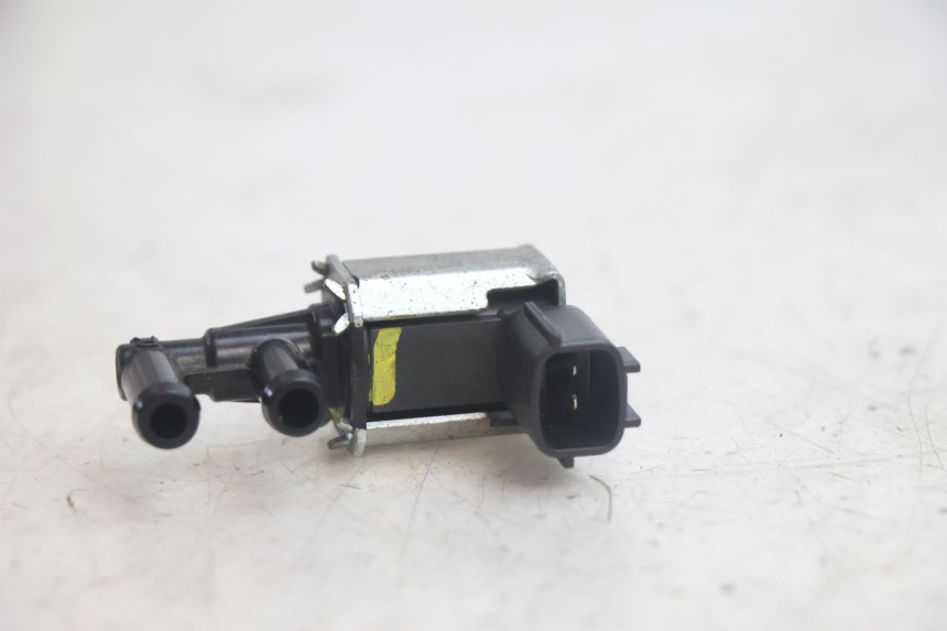 photo de CANISTER ELEKTROVENTIEL PIAGGIO ZIP IGET 4T 50 (2021 - 2023) - Zoom op gebruiksstaat