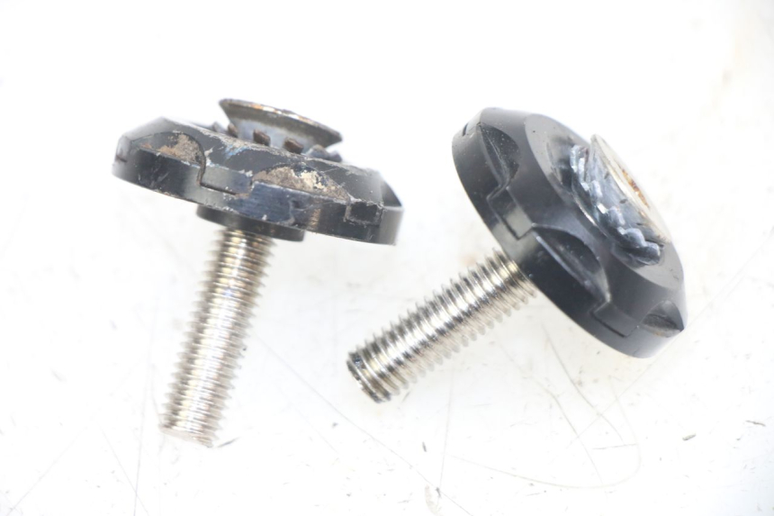 photo de STUURKOPPEN HONDA CA REBEL 125 (1995 - 2001) - Detail van het onderdeel