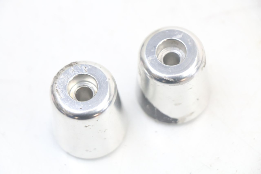 photo de STUURKOPPEN SUZUKI GSR 750 (2011 - 2017) - Detail van het onderdeel