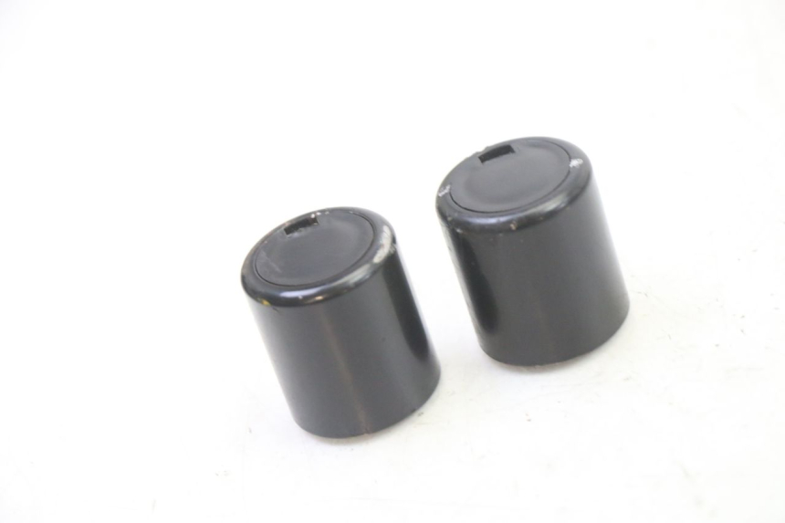 photo de STUURKOPPEN SUZUKI GSR 750 (2011 - 2017) - Hoofdaanzicht