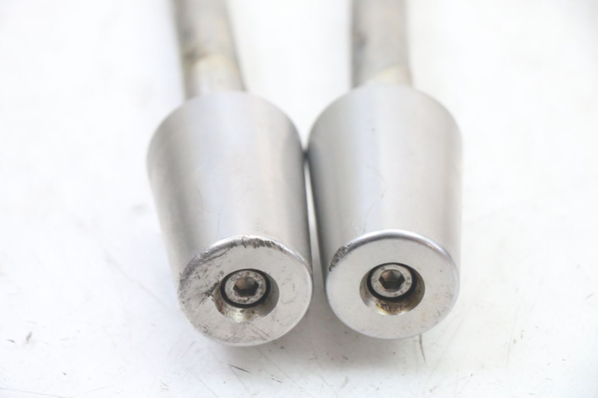 photo de STUURKOPPEN PEUGEOT SATELIS COMPRESSOR K15 125 (2006 - 2009) - Zoom op gebruiksstaat