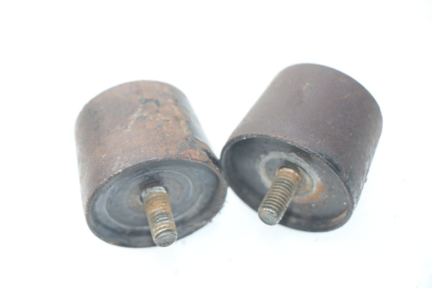 photo de STUURKOPPEN SUZUKI UC EPICURO 125 (1999 - 2003) - Zoom op gebruiksstaat