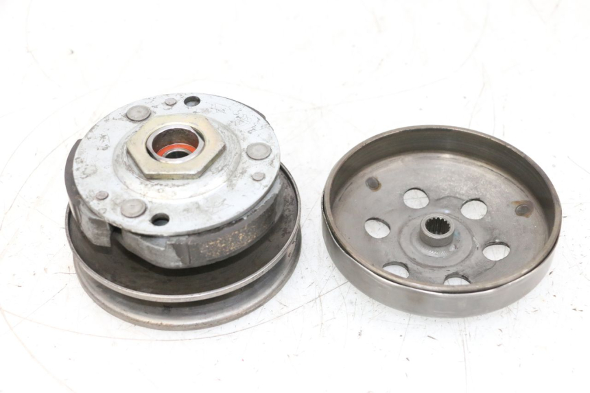 photo de KOPPELING MBK BOOSTER SPIRIT NAKED 50 (2004 - 2017) - Bevestigingspunten