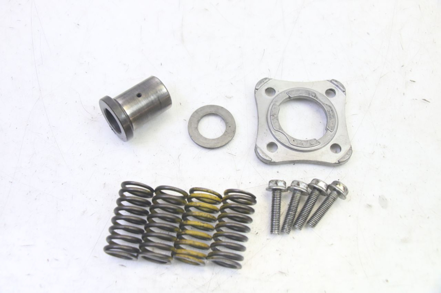 photo de KOPPELING HONDA CBF 125 (2009 - 2015) - Markeringen en referenties