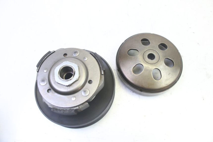 photo de KOPPELING HONDA FES S-WING SWING ABS 125 (2007 - 2015) - Technische close-up