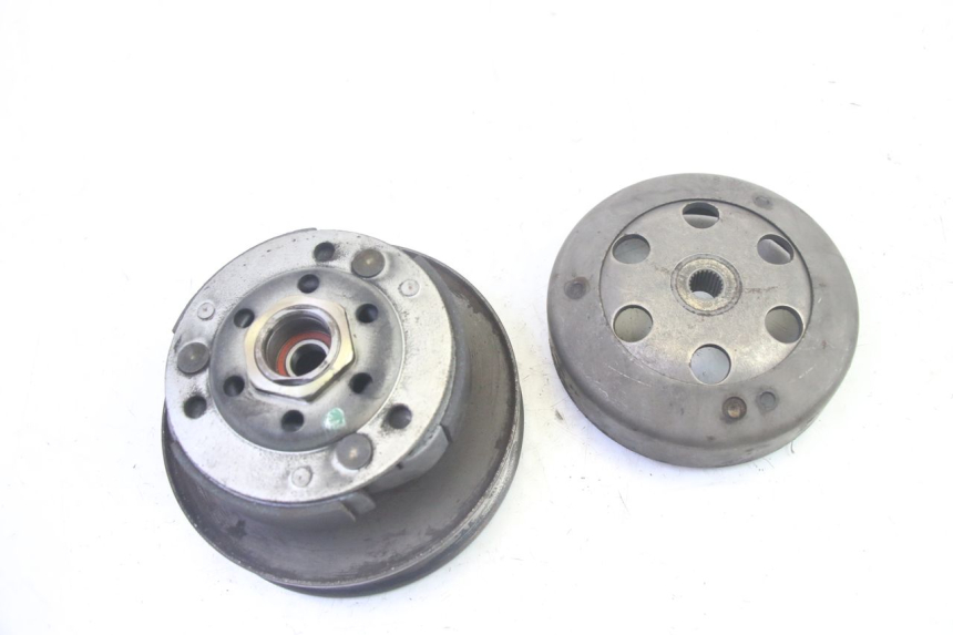 photo de KOPPELING PIAGGIO FLY 4T 50 (2013 - 2017) - Andere kijkhoek