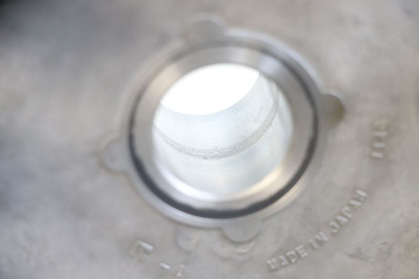 photo de KOPPELING SUZUKI GSX E 250 (1982 - 1983) - Bevestigingspunten