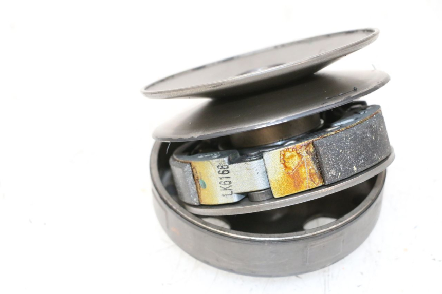 photo de KOPPELING PEUGEOT KISBEE 4T 50 (2018 - 2022) - Bevestigingspunten