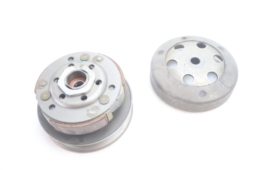 photo de KOPPELING PEUGEOT KISBEE 4T 50 (2010 - 2017) - Technische close-up