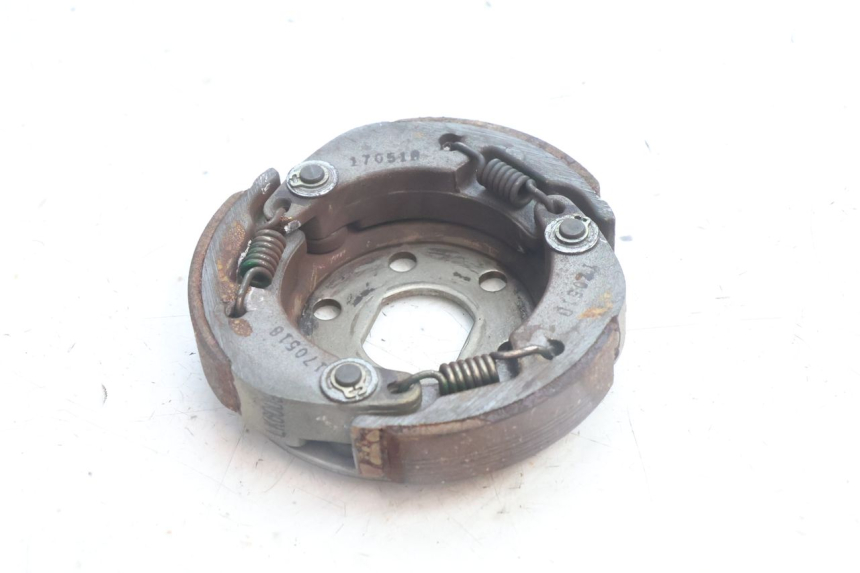 photo de KOPPELING PEUGEOT KISBEE 4T 50 (2010 - 2017) - Andere kijkhoek