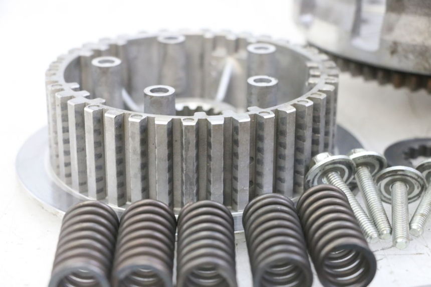 photo de KOPPELING KAWASAKI KX F KXF 450 (2009 - 2011) - Zoom op gebruiksstaat