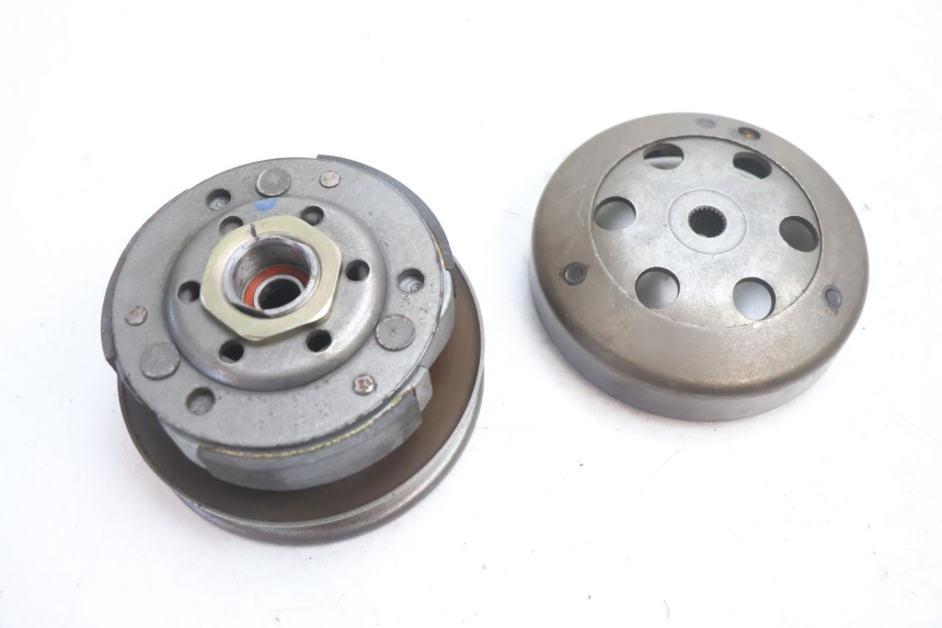 photo de KOPPELING PEUGEOT LUDIX ONE 14P 50 (2004 - 2013) - Technische close-up