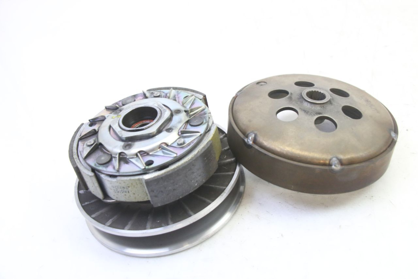 photo de KOPPELING PIAGGIO MP3 HPE 310 (2024 - 2025) - Hoofdaanzicht