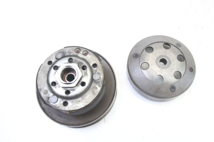 photo de KOPPELING PIAGGIO NRG POWER PUREJET 50 (2018 - 2021) - Technische close-up