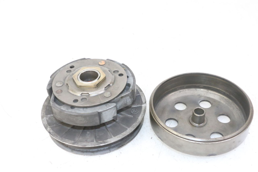 photo de KOPPELING PEUGEOT SATELIS COMPRESSOR K15 125 (2006 - 2009) - Zoom op gebruiksstaat