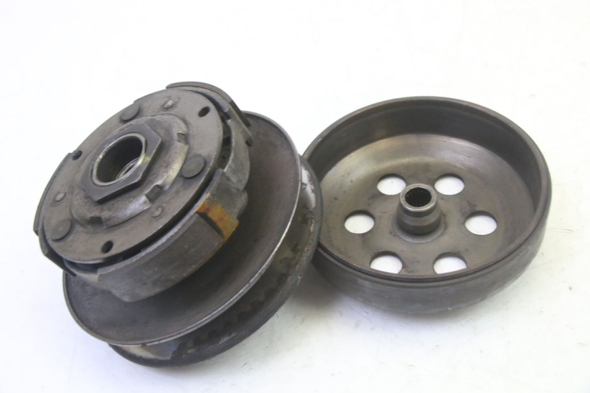 photo de KOPPELING PEUGEOT SATELIS 125 (2013 - 2018) - Detail van het onderdeel