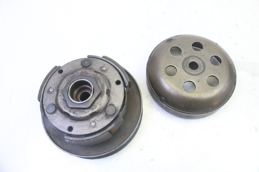 photo de KOPPELING PEUGEOT SATELIS 125 (2013 - 2018) - Technische close-up