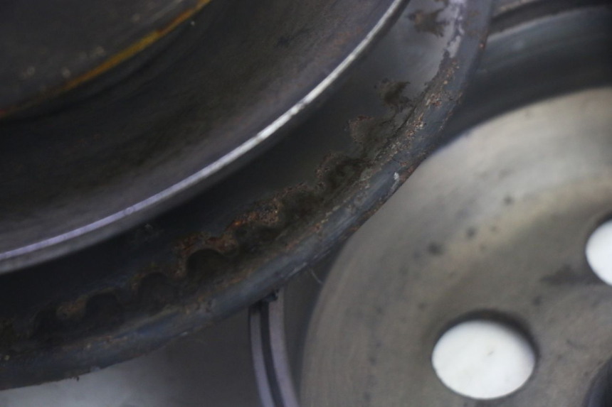 photo de KOPPELING PEUGEOT SATELIS 125 (2013 - 2018) - Bevestigingspunten