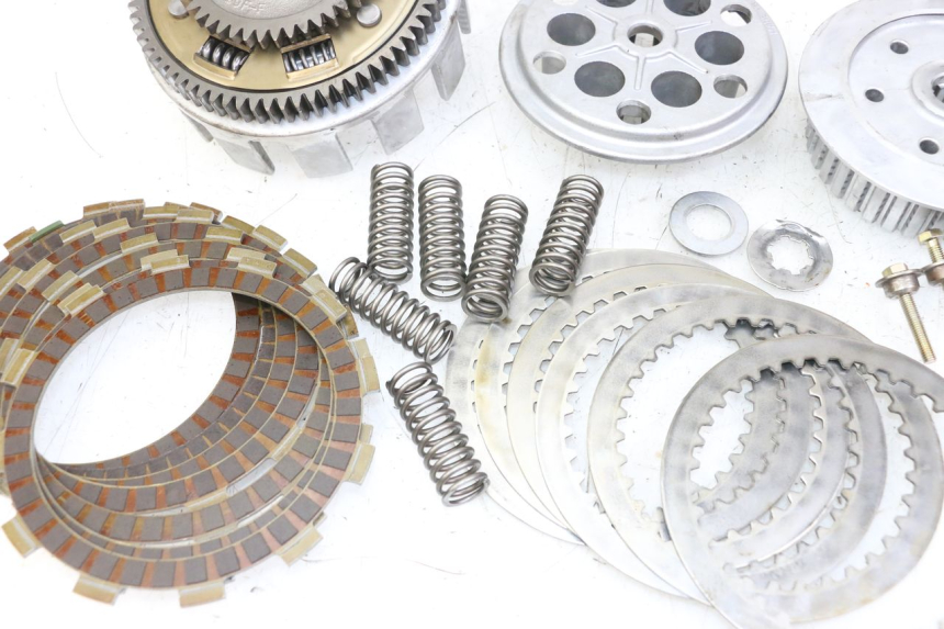 photo de KOPPELING SUZUKI SV S 650 (1999 - 2002) - Zoom op componenten