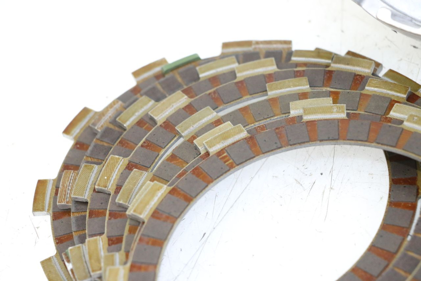 photo de KOPPELING SUZUKI SV S 650 (1999 - 2002) - Focus op structuur