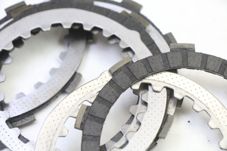 photo de KOPPELING YAMAHA TDR DELTABOX 125 (1997 - 2003) - Zoom op componenten