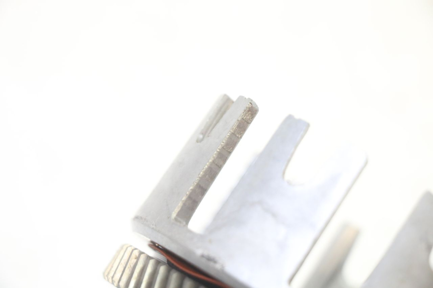 photo de KOPPELING YAMAHA TDR DELTABOX 125 (1997 - 2003) - Technische close-up