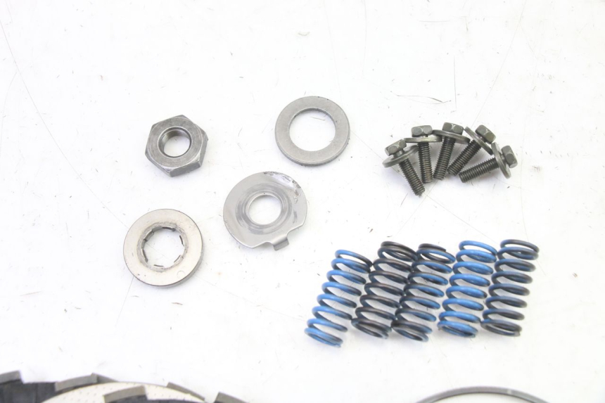 photo de KOPPELING YAMAHA TDR DELTABOX 125 (1997 - 2003) - Markeringen en referenties