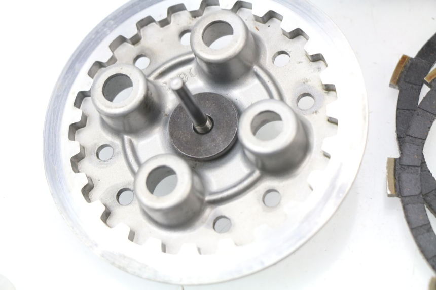 photo de KOPPELING YAMAHA TTR 125 (2000 - 2020) - Detailaanzicht