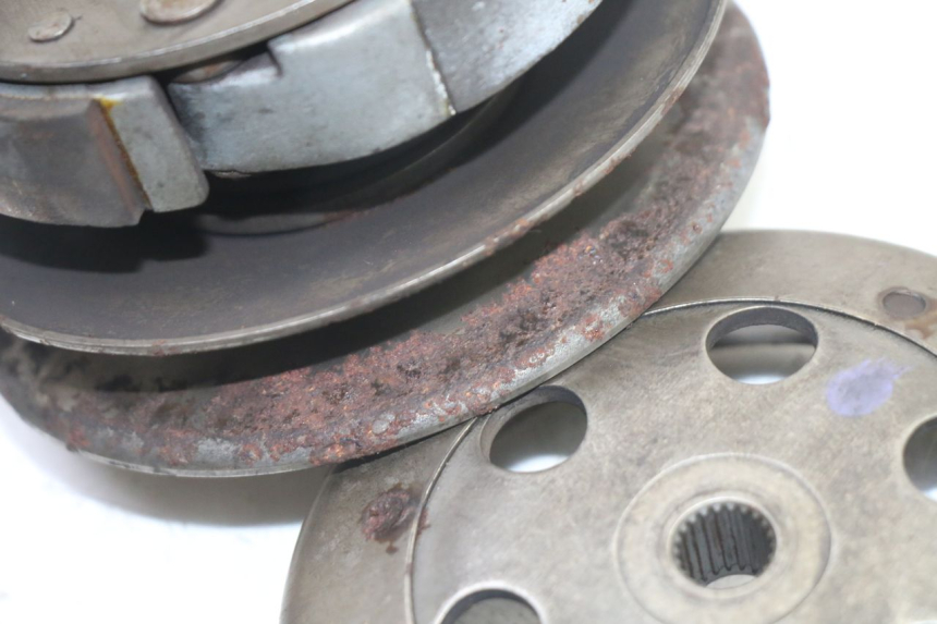 photo de KOPPELING PEUGEOT VIVACITY 50 (2004 - 2009) - Bevestigingspunten