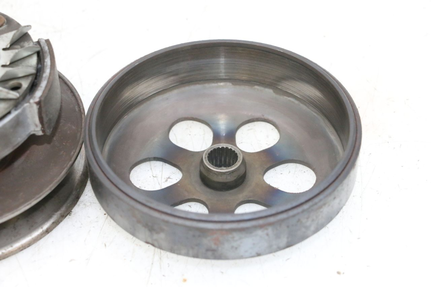 photo de KOPPELING PIAGGIO X8 125 (2004 - 2007) - Bevestigingspunten