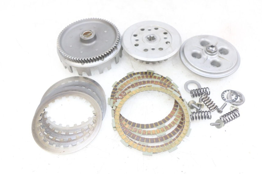 photo de KOPPELING PEUGEOT XP6 50 (2006 - 2011) - Visuele inspectie