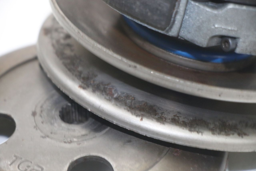 photo de KOPPELING YAMAHA AEROX 50 (1997 - 2006) - Andere kijkhoek