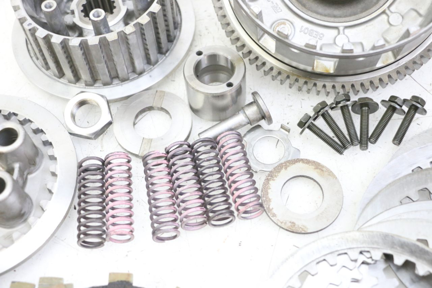 photo de KOPPELING YAMAHA FZ6 FAZER S2 600 (2007 - 2011) - Andere kijkhoek